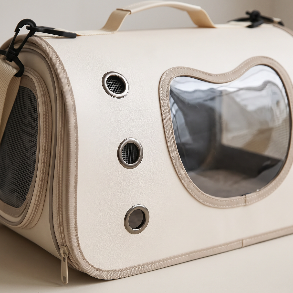 Cuddle Window Pet Carrier Bag window and air holes close-up