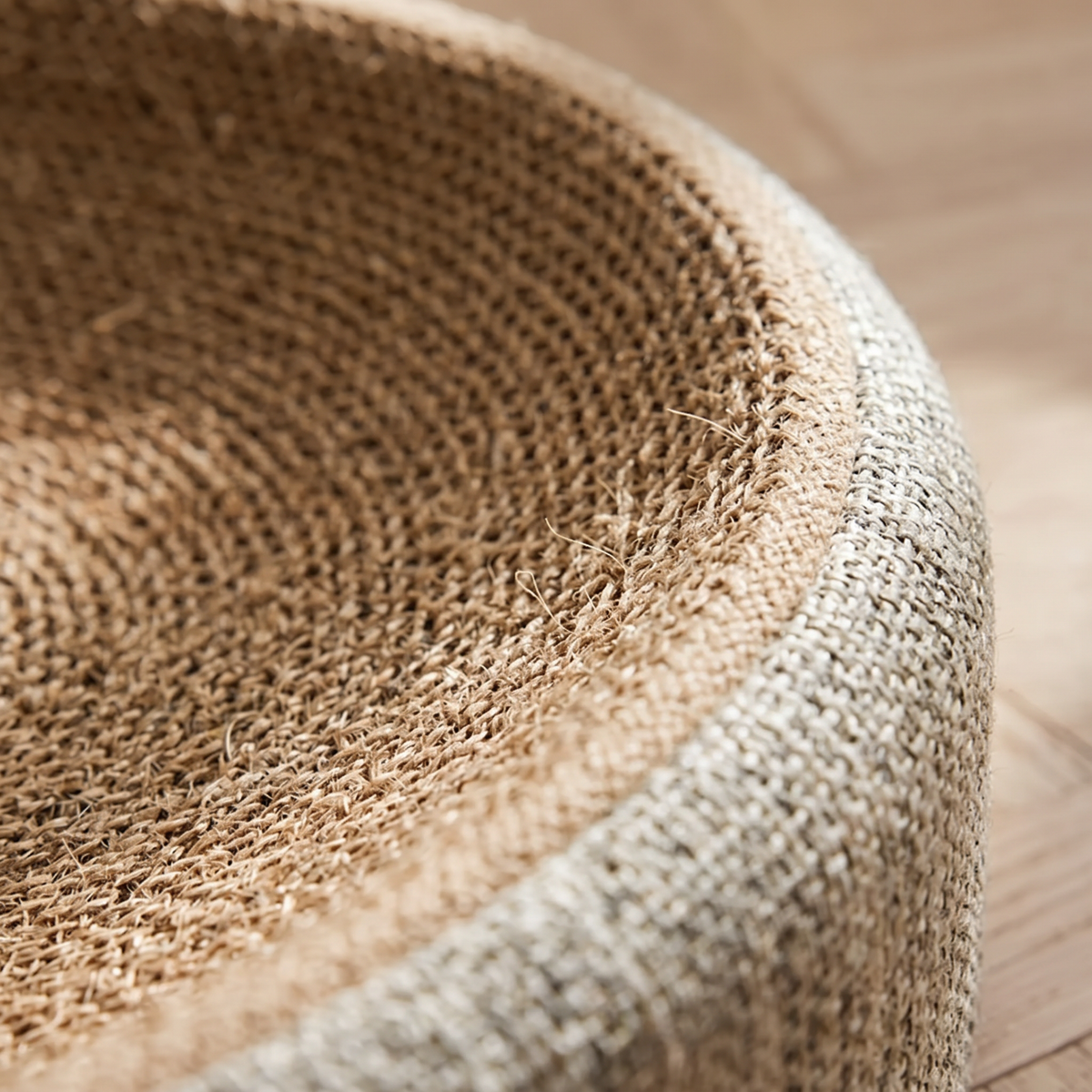 Weave Sisal Cat Scratcher Bed sisal close-up